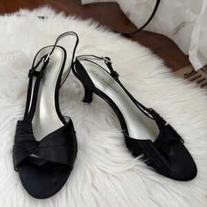 Lulu Townsend Black Classic Satin Open-Toe Slingback - Size 9